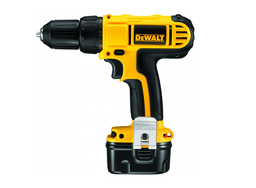 AKU ŠROUBOVÁK DEWALT DW976K2